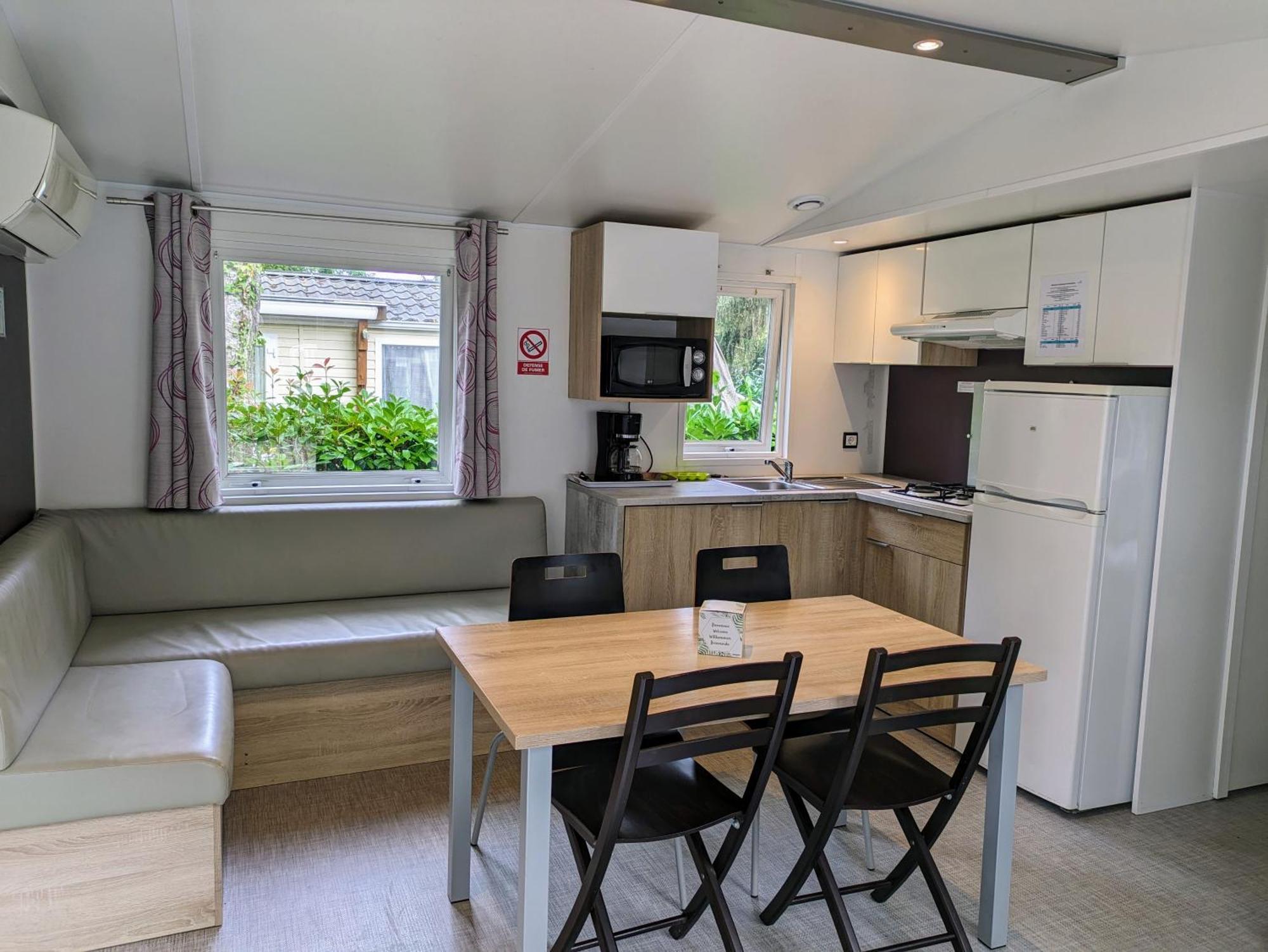 Camping Le Pre Des Moines Gouvieux Εξωτερικό φωτογραφία